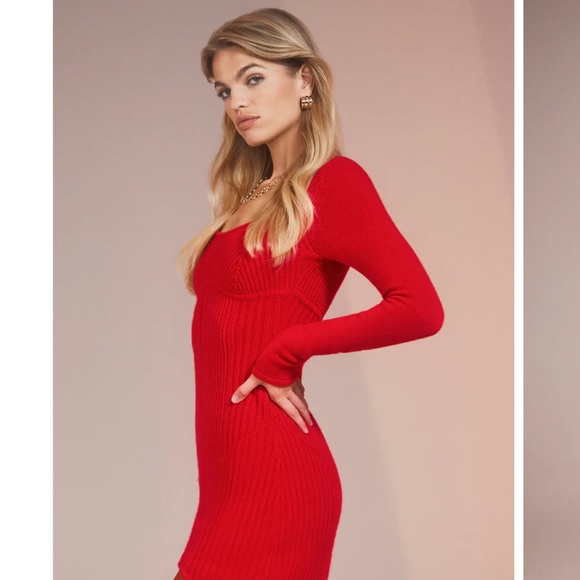 NWT Alo Yoga - CASHMERE Ma Cherie Garter Dress - Rouge - Picture 3 of 10